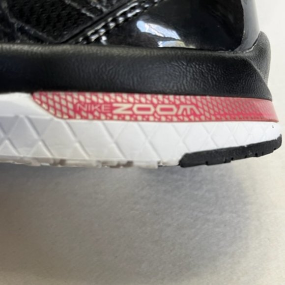 NIKE ZOOM QUICK SISTER RUNNING/TRAINING BLAK/WHITE 344952-011 WOMEN SZ 7.5 M - Picture 10 of 11